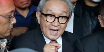 Maqdir Ismail kuasa hukum Hasto Kristiyanto soroti jawaban KPK atas eksepsi yang diajukan oleh Sekjen PDI Perjuangan, Kamis 27 Maret 2025 (instagram @pdiperjuangan)