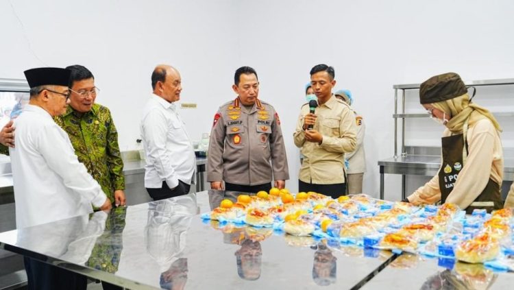 Polri Dukung Program MBG dengan Rekrutmen Bakomsus