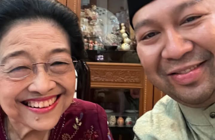 Momen Megawati Soekarnoputri foto berdua dengan putra tunggal Presiden RI Prabowo, Didit Hediprasetyo Senin 31 Maret 2025 (instagram @ragowo_hediprasetyo)