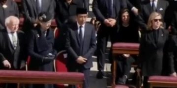 Presiden ke 7 RI Joko Widodo atau Jokowi hadiri pemakaman Bapa Suci Paus Fransiskus di Vatikan (instagram @sctv)
