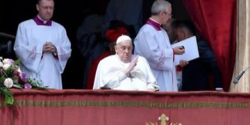 Paus Fransiskus saat merayakan Paskah bersama umat Katolik melalui balkon Basilika Santo Petrus Vatikan pada Minggu 20 April 2025 (instagram @franciscus)