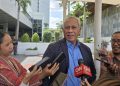 Komarudin Watubun selaku Ketua DPP PDI Perjuangan angkat bicara soal Budi Arie Setiadi yang menuding PDIP terlibat pusara judol (dok Suaranusantara.com/Ilwan Nehe)