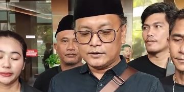Guntur Romli selaku politikus PDI Perjuangan soal vonis Hasto Kristiyanto, jika bersalah maka ini bukan lagi hukum (instagram @genbanteng)