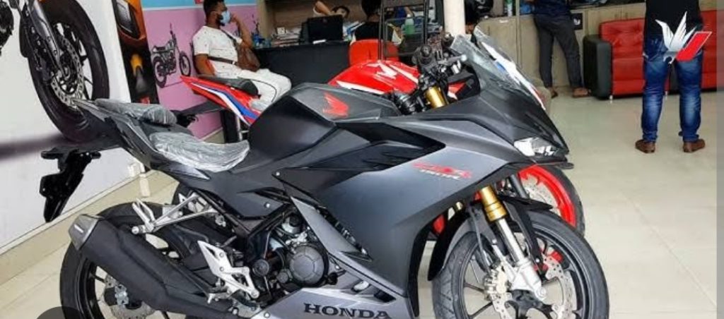 Spesifikasi Honda CBR150R 2025
