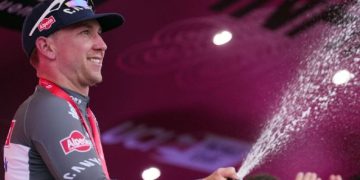 Pembalap asal Australia dari tim Alpecin–Deceuninck Kaden Groves menjuarai Etape 6 FantaGiro d’Italia 2025 dengan raihan skor tertinggi, yakni 57 poin.