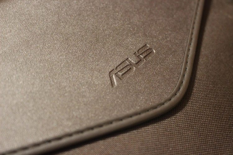 Laptop Touchscreen Asus: Inovasi Modern untuk Produktivitas dan Hiburan