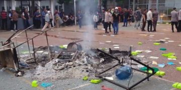 Suasana pasca kerusuhan di dalam sel hunian warga binaan Lapas Narkotika Muara Beliti, Kamis (8/5/2025).