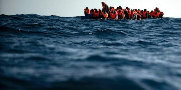 Ilustrasi Migran di Tengah Laut