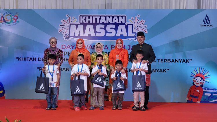 Program Khitanan Massal PAM Jaya. (Dok Istimewa).