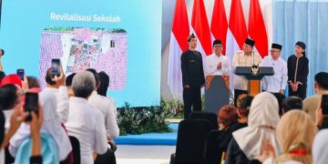 Presiden RI Prabowo Subianto berdasarkan hasil survei IPO tingkat kepercayaan publik tinggi. Prabowo saat menghadiri peringatan Hari Pendidikan Nasional (instagram @sekratriat.kabinet)