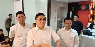 Ketua Steering Committee Kongres PSI, Andy Budiman saat diwawancarai di kantor DPP PSI, Jakarta Pusat, Selasa (24/6/2025). (Ilham F/Suaranusantara)