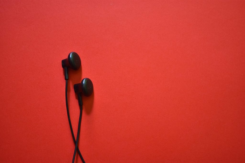 Rekomendasi Headset Bluetooth Terbaik 2025: Suara Jernih, Koneksi Stabil!