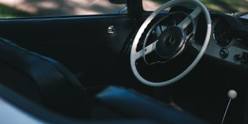 Tips Modif Kelistrikan Mobil Biar Aki Tetap Aman