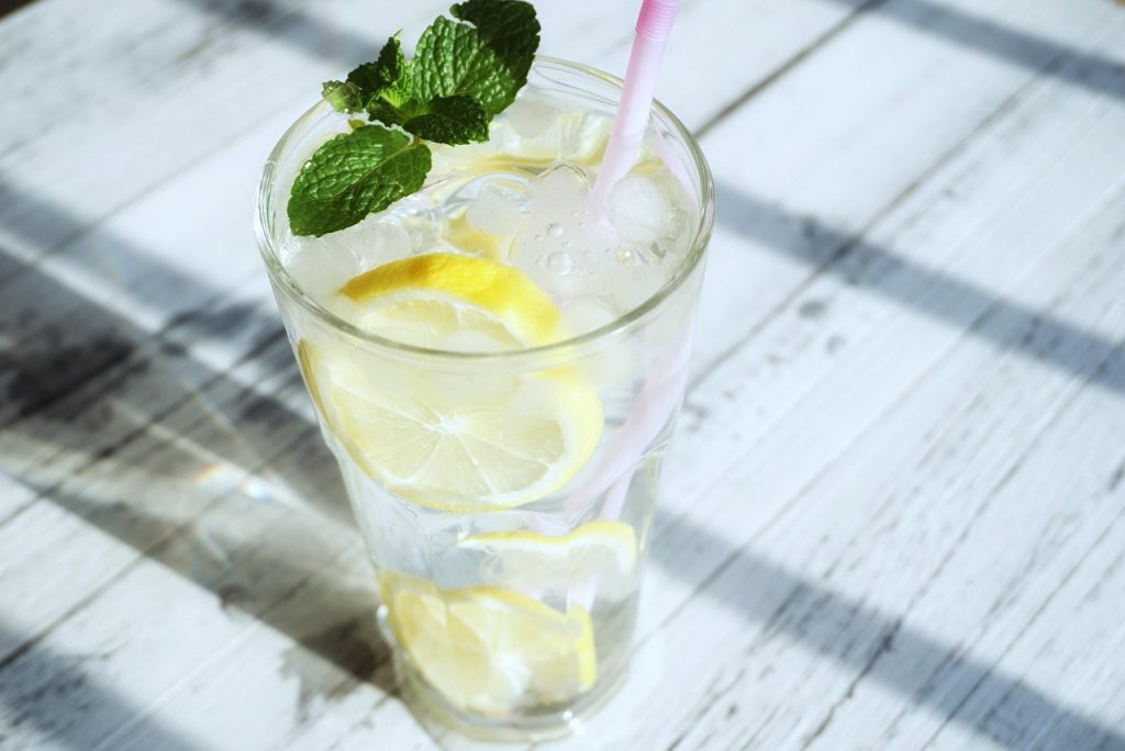 Cara Minum Air Lemon untuk Penderita Lambung agar Tetap Aman