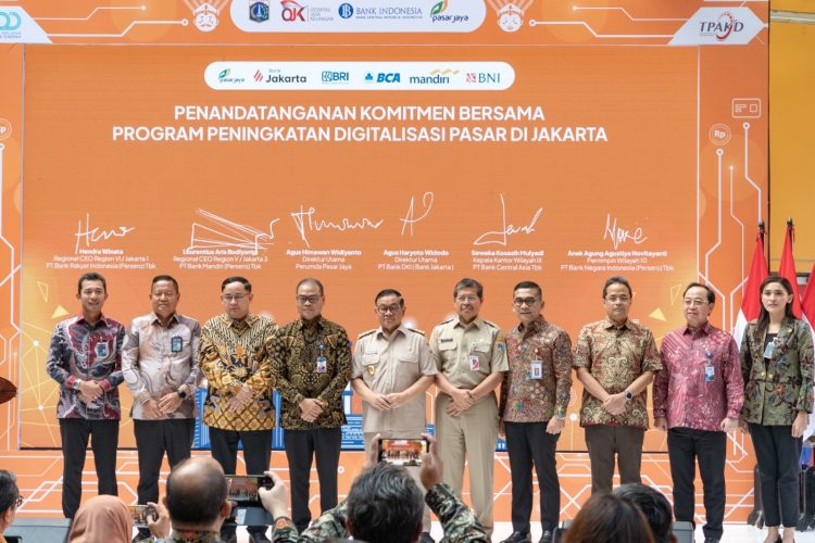 Gubernur DKI Jakarta Pramono Anung bersama jajaran pada Lauching Lomba Digitalisasi Pasar (Dok Istimewa).