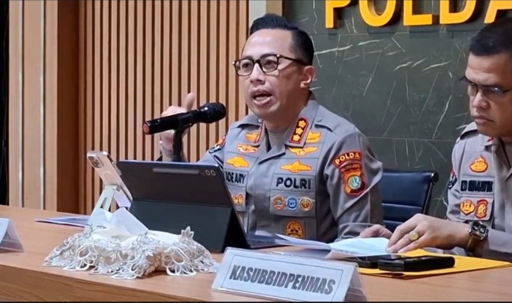 Kabid Humas Polda Metro Jaya Kombes Ade Ary Syam Indradi kini menjabat sebagai Karomulmed (Ilham F/Suaranusantara)