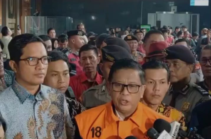 Patra M Zen selaku kuasa hukum Sekjen PDI Perjuangan Hasto Kristiyanto (instagram @forumkeadilantv)