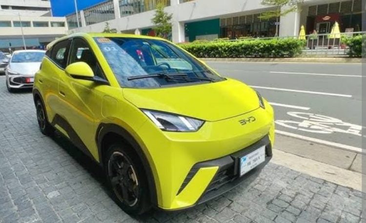 BYD Atto 1: Mobil Listrik Kompak yang Kaya Fitur dan Aman