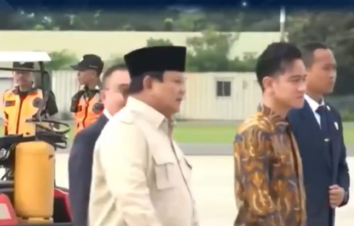 Presiden RI Prabowo Subianto berangkat ke Arab Saudi melalui Lanud Halim Perdana Kusuma, Selasa 1 Juli 2025