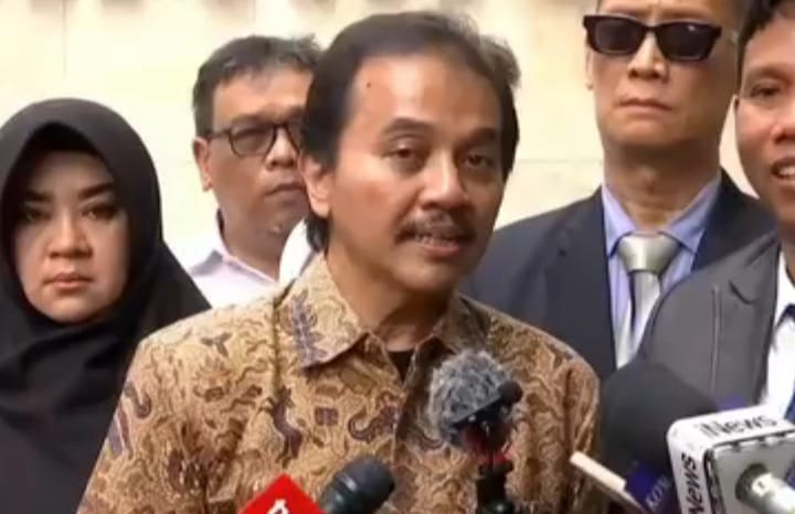 Roy Suryo pakar telematika memastikan akan hadiri gelar perkara kasus tudingan ijazah palsu Jokowi yang digelar besok Rabu 9 Juli 2025 yang digelar oleh Bareskrim Polri (instagram @officialnewstv)