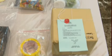 Alat bukti yang dikumpulkan PMJ saat konferensi pers meninggalnya diplomat ADP