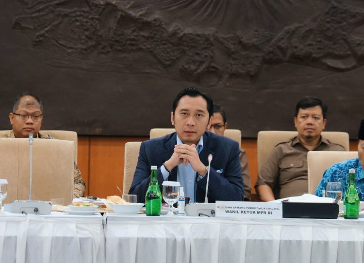 Edhie Baskoro Yudhoyono atau Ibas