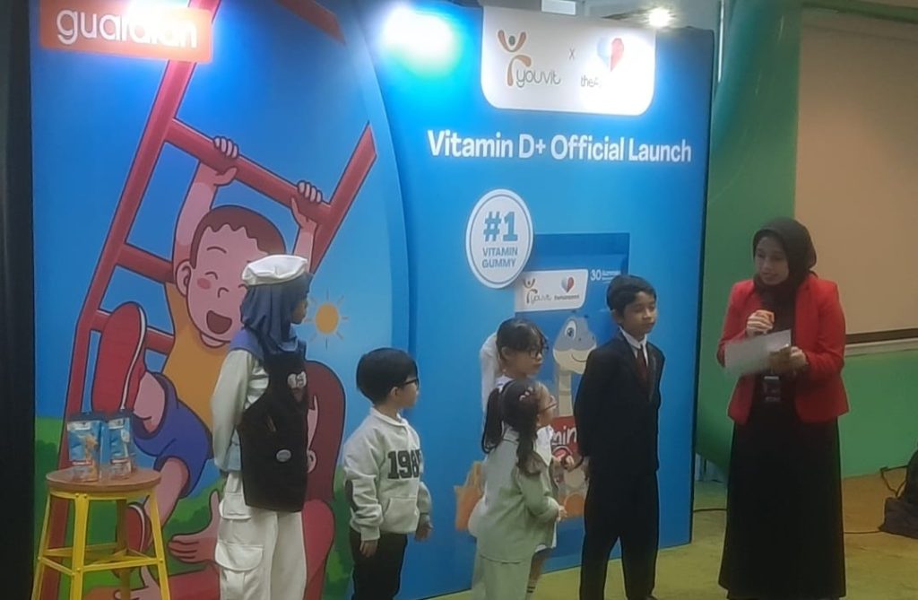 theAsianparent berkolaborasi dengan Youvit luncurkan Vitamin D+ Kids Gummy di Jakarta, pada Selasa 22 Juli 2025 (suaranusantara.com)