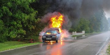 Mobil Rawan Terbakar? Ini 10 Tips Ampuh Agar Tetap Aman