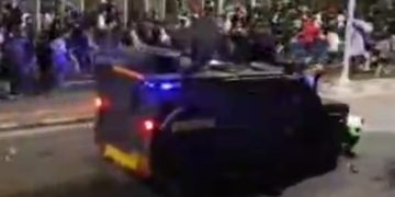 Detik-detik rantis Brimob tabrak dan lindas ojol saat tengah aksi demo berlangsung hingga Kamis malam 28 Agustus 2025 (dok Suaranusantara.com)