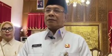 Bupati Pati Sudewo didemo rakyatnya untuk mundur dari jabatannya, Rabu 13 Agustus 2025 (instagram @jatengupdates)