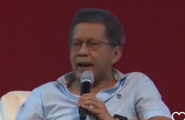 Rocky Gerung soal Wapres RI Gibran Rakabuming Raka tak salami AHY dan para menteri Kabinet Merah Putih (instagram @jampro08)