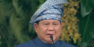 Presiden RI Prabowo Subianto saat memimpin upacara penurunan Bendera Merah Putih HUT ke 80 RI (dok istimewa)