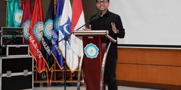 Marinus Gea memberikan pandangan soal amnesti Hasto Kristiyanto dan abolisi Tom Lembong (instagram @marinus_gea)