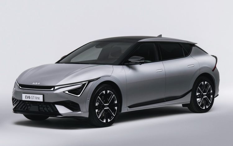 Mobil Listrik dengan Fast Charging Tercepat