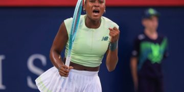 Petenis AS Coco Gauff bereaksi pada babak kedua Canadian Open melawan petenis AS Danielle Collins di Montreal, Kanada, Selasa (29/7/2025). (National Bank Open)