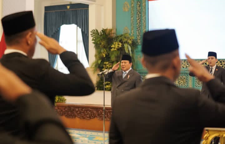 Presiden RI Prabowo Subianto lantik sejumlah kepala badan hingga Wakil Ketua MA Bidang Yudisial hari ini Senin 25 Agustus 2025 (instagram @prabowo)