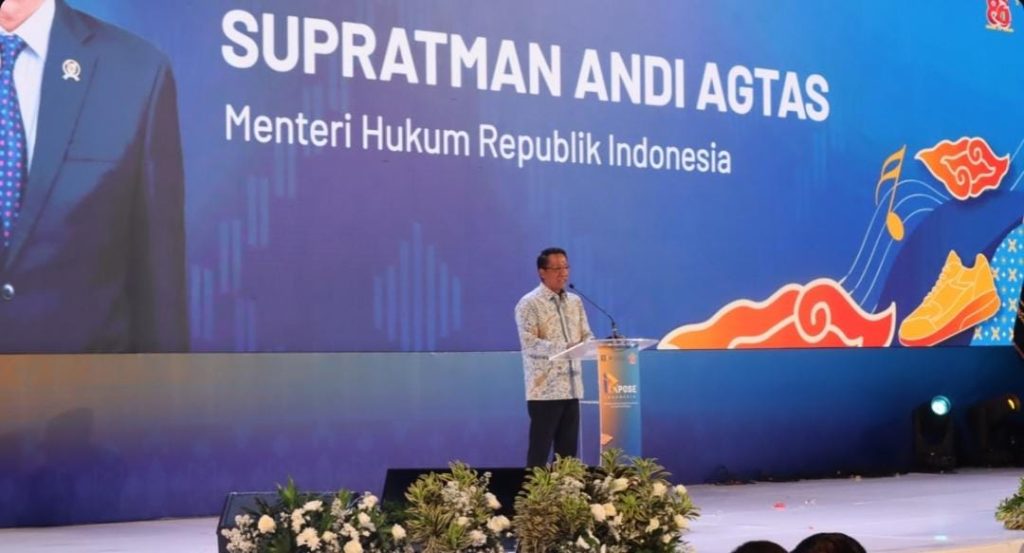 Menteri Hukum, Supratman Andi Agtas, secara resmi meluncurkan program pembiayaan bagi UMKM berbasis Kekayaan Intelektual (KI)