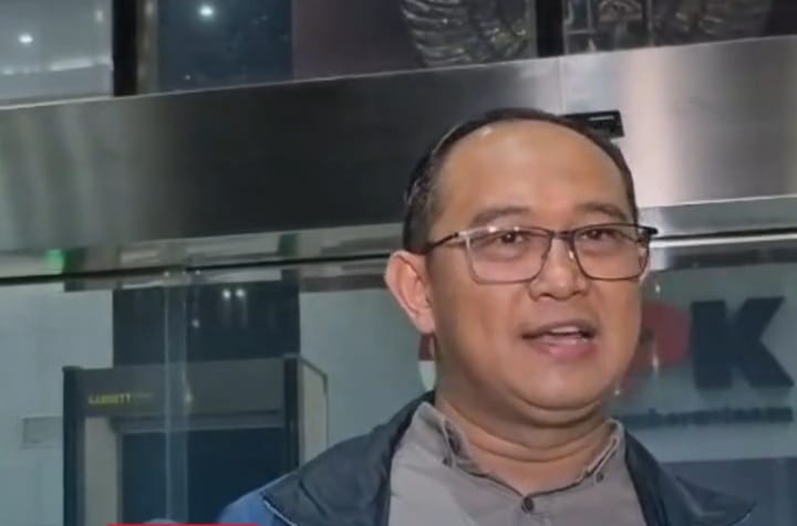 Dirjen AHU, Widodo serahkan amnesti Hasto Kristiyanto ke KPK, Jumat 1 Agustus 2025 (dok. istimewa)
