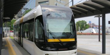 Cara Mudah Beli KMT LRT Jabodebek, Praktis untuk Perjalanan Harian