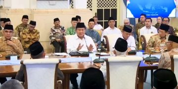Presiden RI Prabowo Subianto saat memimpin diskusi bersama tokoh lintas agama beserta pimpinan parpol Senin 1 September 2025 (YouTube @sekretariatpresiden)