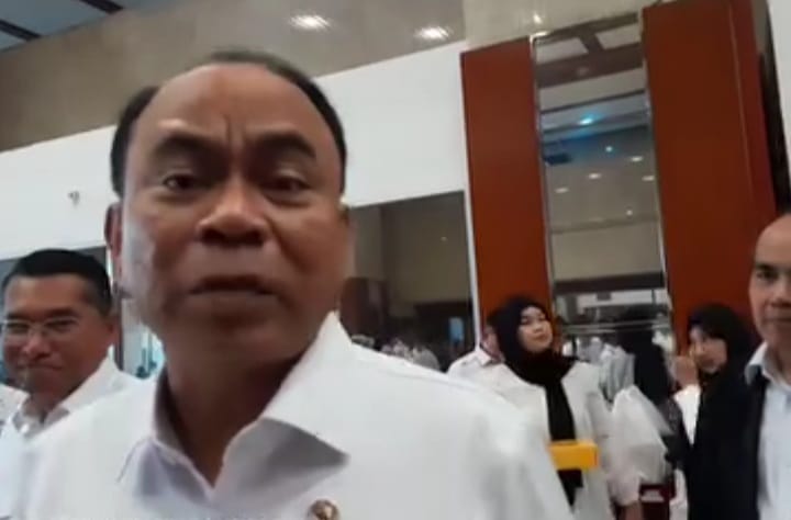 Budi Arie Setiadi usai rapat bersama DPR RI. Posisi sebagai Menkop tak lagi dijabatnya sebab telah resmi digantikan oleh Ferry Juliantono, Senin 8 September 2025 (instagram @forumkeadilantv)