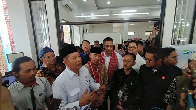 Menkop Ferry Julianto saat di Kabupaten Lebak bicara soal Koperasi Desa.(SuaraNusantara/Def)