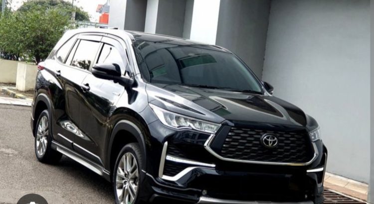 Spesifikasi Lengkap Toyota Innova Zenix Hybrid: MPV Modern Ramah Lingkungan