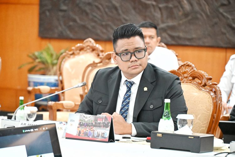 AM Akbar Supratman