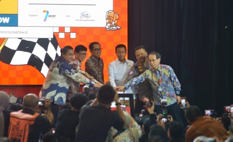 Pameran IMOS 2025 resmi dibuka dan berlangsung selama lima hari ke depan, pada 24–28 September 2025 (suaranusantara.com)