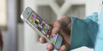 Cara Mengubah Ukuran Font di iPhone dengan Mudah