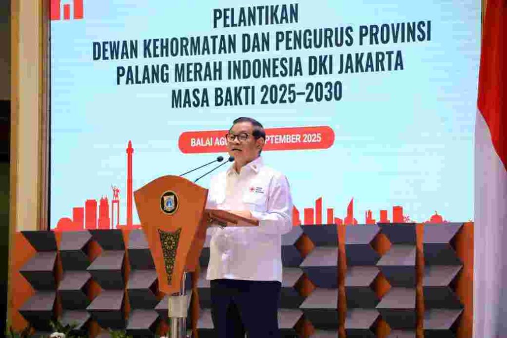 Gubernur DKI Jakarta Pramono Anung menghadiri pelantikan Dewan Kehormatan dan Pengurus Palang Merah Indonesia (PMI) Provinsi DKI Jakarta masa bakti 2025–2030 (Dok: Diskominfotik)