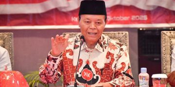 Wakil Ketua MPR RI Hidayat Nur Wahid (HNW)