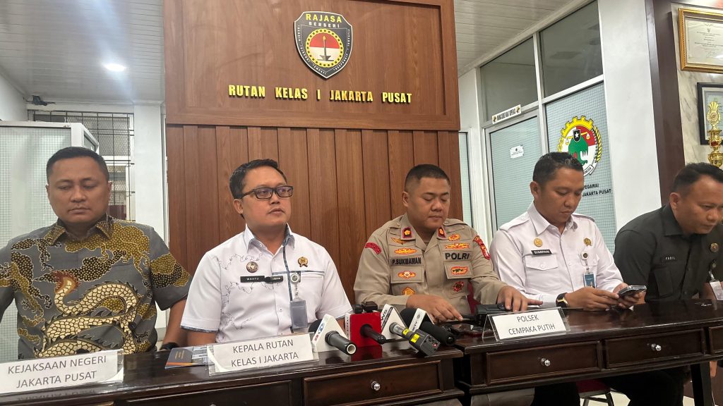 Konferensi Pers Kepala Rutan Salemba Kelas I Jakarta (Dok: Mayzka)