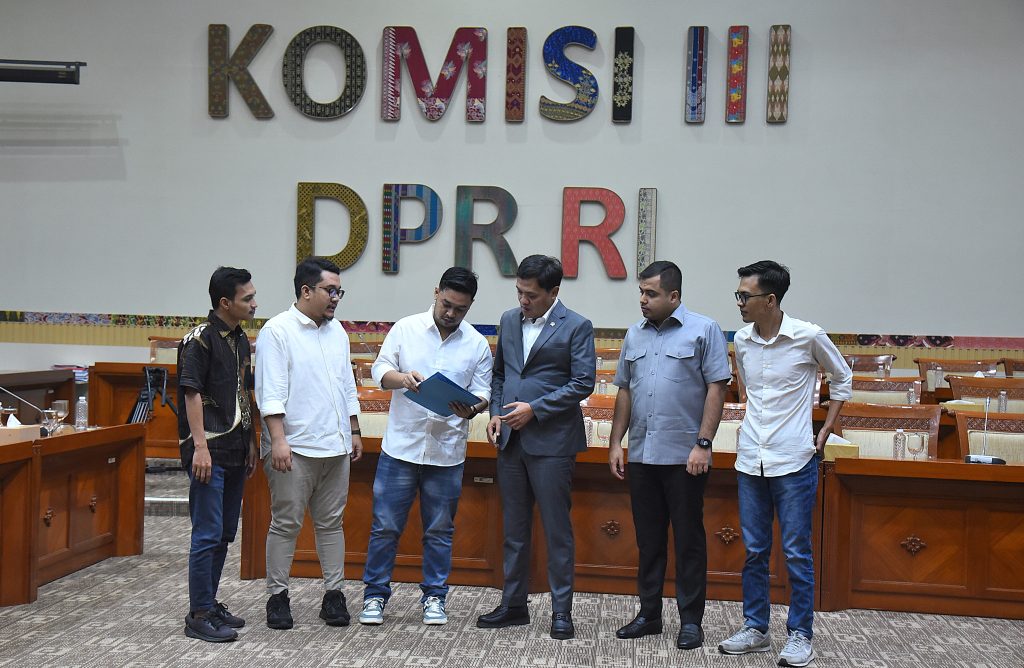 Anggota Komisi III DPR RI Muhammad Rahul dalam Rapat Dengar Pendapat Umum (RDPU) Komisi III DPR RI dengan Aliansi Mahasiswa Nusantara
